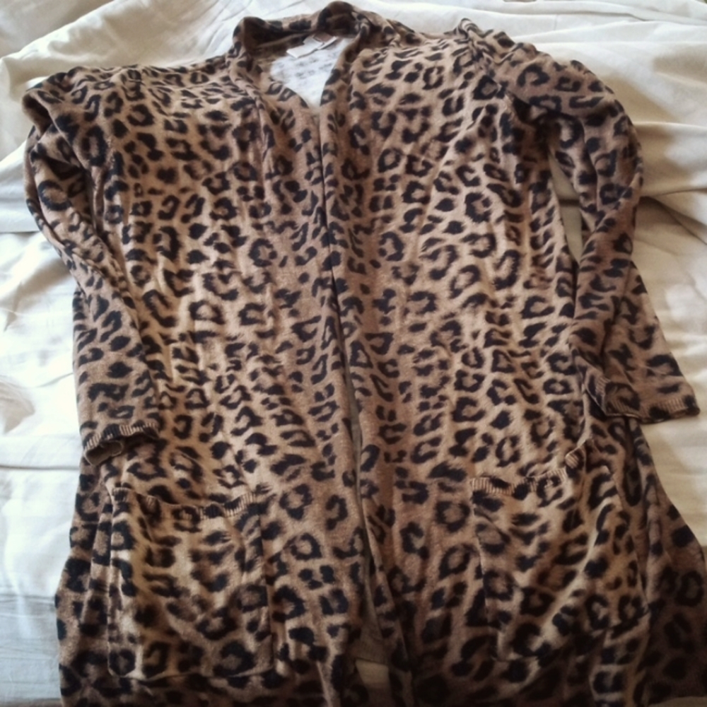 Chico's leopard print sweater 10/12